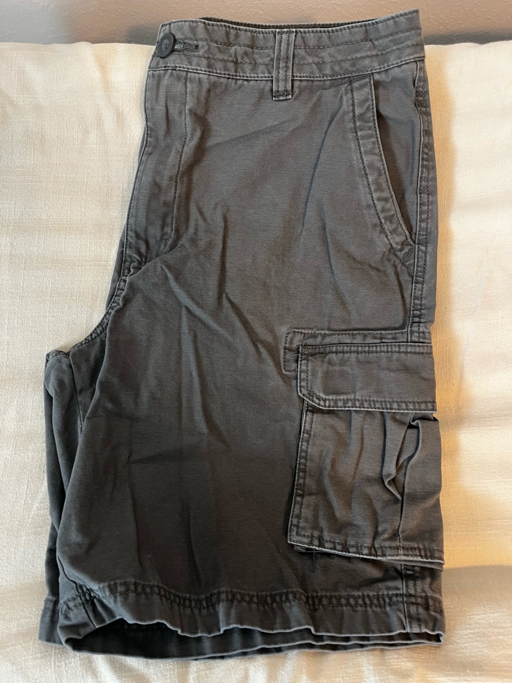 Men’s magellan gray shorts